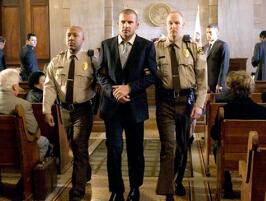 越狱第二季第11-15集 越狱第二季第11-15集